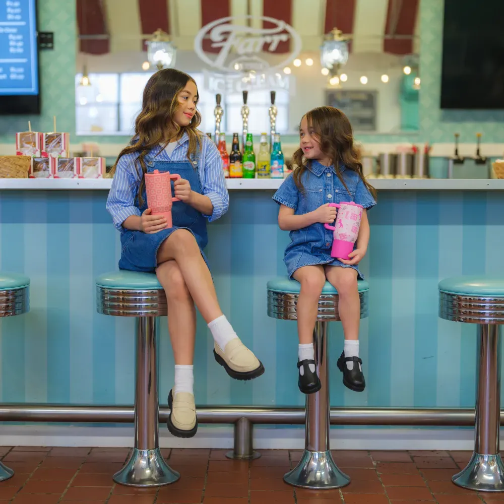 Daisy Checkers Traveler (20oz) - Image 9